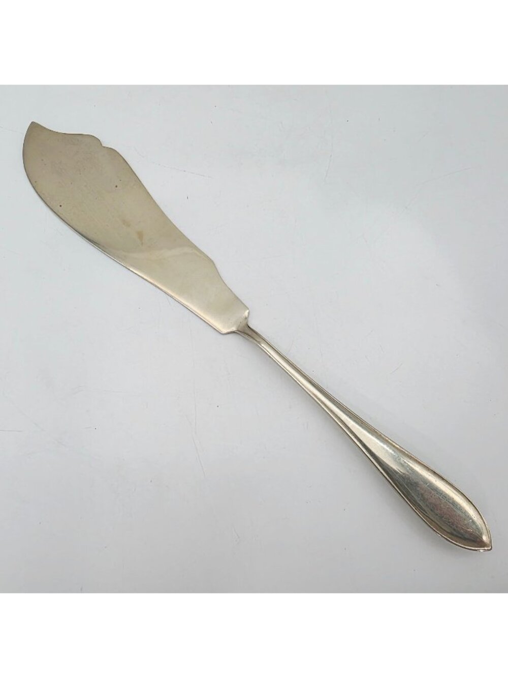 Vintage Potter Sheffield Silverplate Fish Server Scalloped Blade Elegant Flatwar